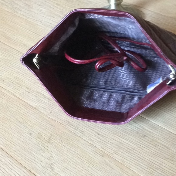 Eel skin clutch by Sunco - Picture 2 of 4